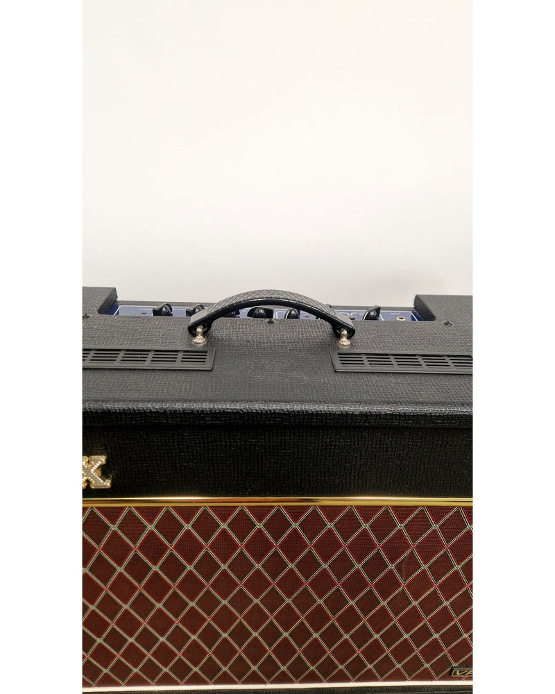 Vox AC15VR and Vox Footswitch - Good - image 4