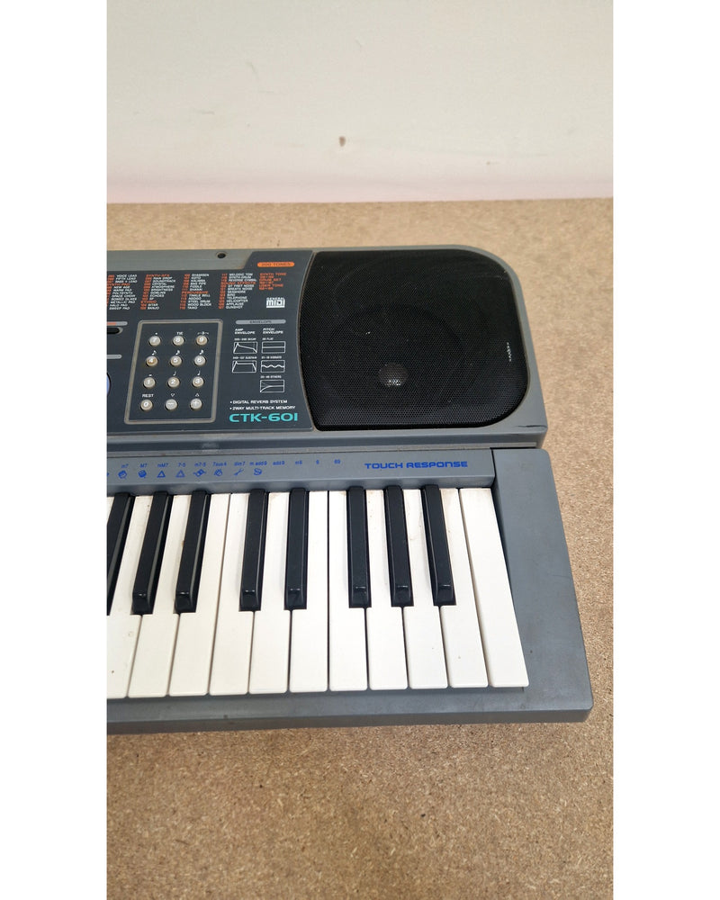 Casio CTK-61 - Keyboard - Good w/ Power Supply - image 2