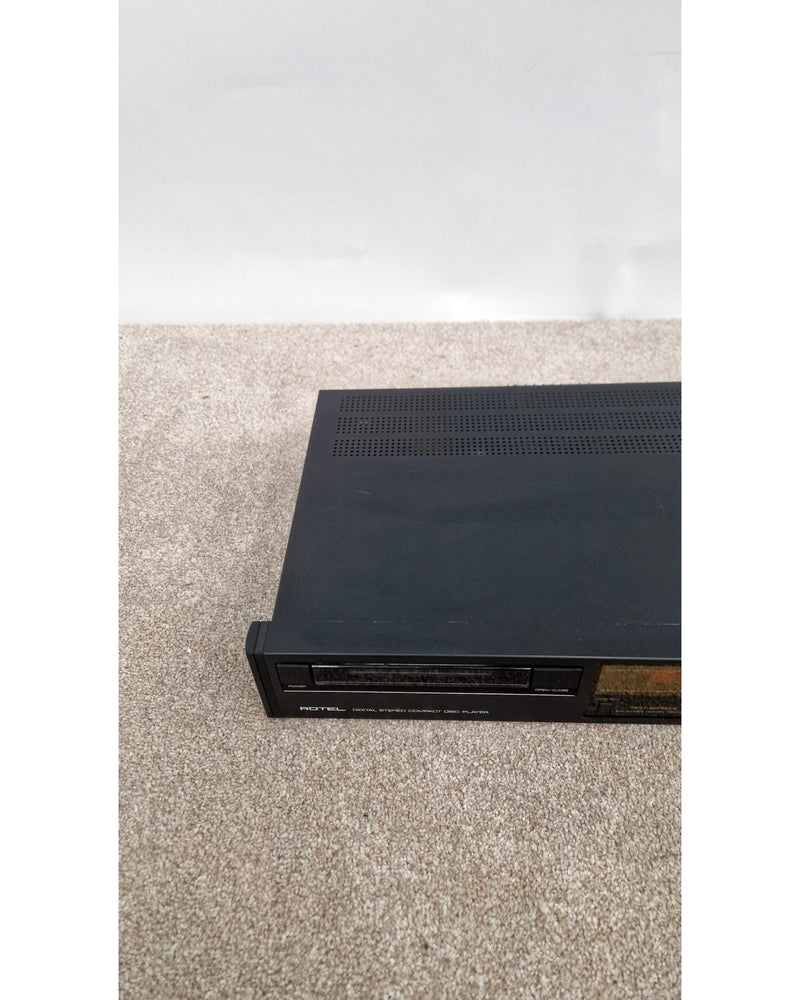 Rotel RCD-820BX2 Digital Stereo Compact Disc Player - CD Player - Good - image 5