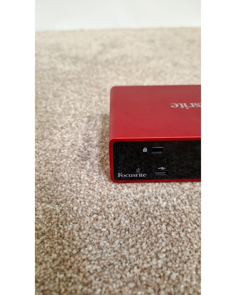 Focusrite Scarlett Solo - Audio Interface - Red - Excellent - image 10