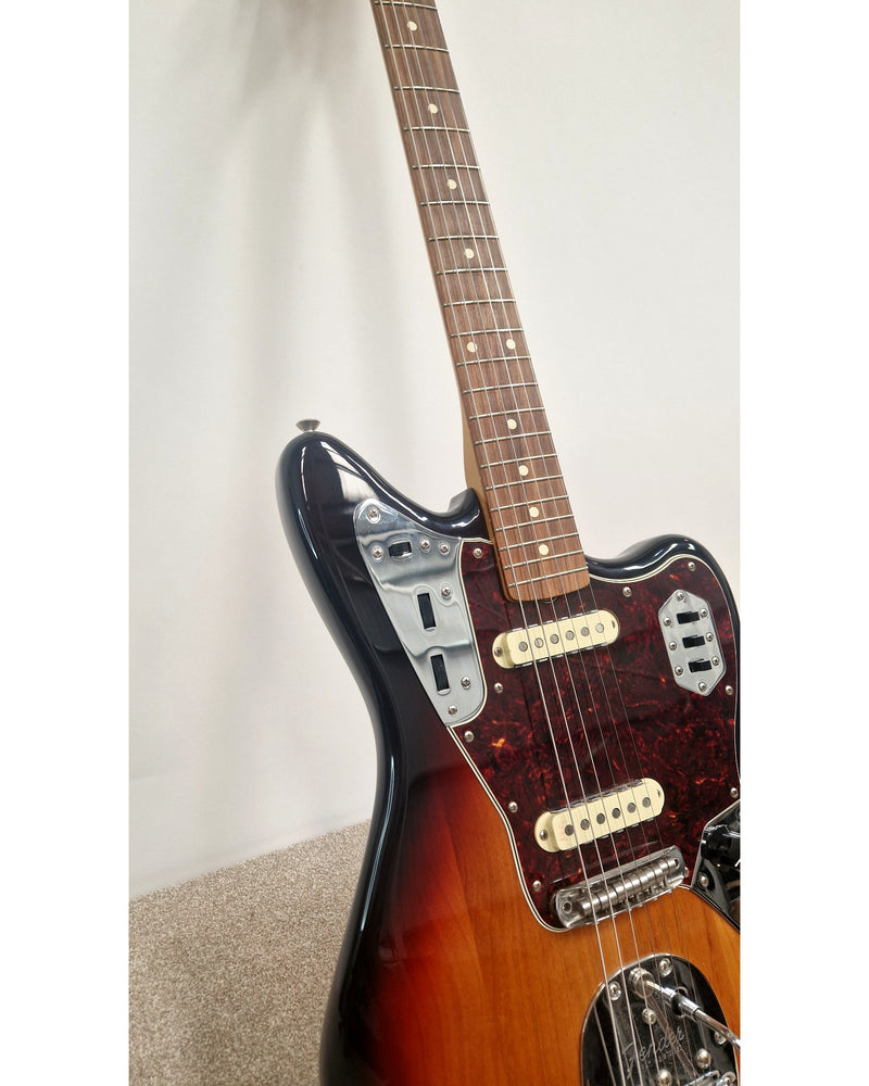Fender Jaguar - Electric Guitars - 3-Colour Sunburst - Very Good w/ Soft Case - image 5