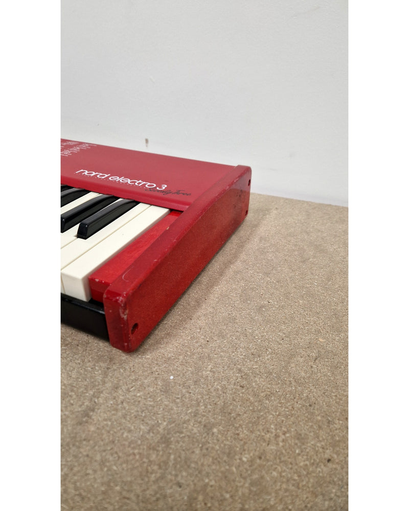 Nord Electro3 Seventy Three - Digital Piano - Fair - image 7