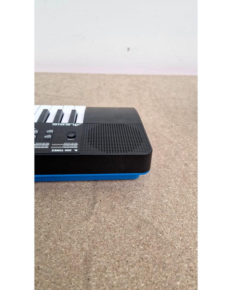 Alesis Melody 32 - Musical Keyboards - Excellent - image 9