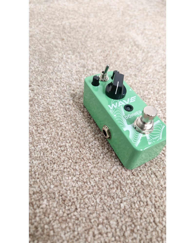 Donner Wave - Effects Pedal - Green - Excellent - image 4