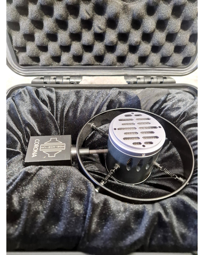 Sontronics Corona - Dynamic Microphone - Excellent w/ Original Box & Hard Case - image 12