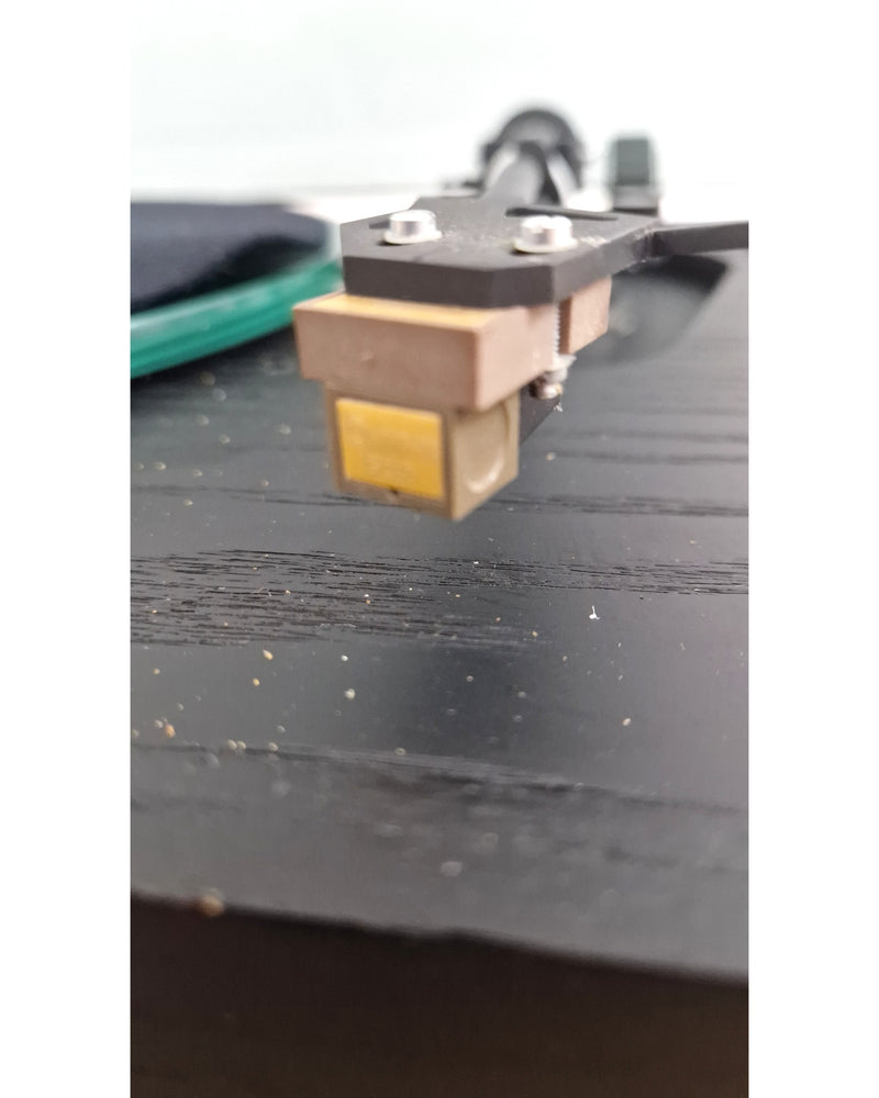 SYSTEMDEK IIX Turntable with SYSTEMDEK arm and Nagaoka MP-11 Gold cartridge - Turntable - Fair - image 7