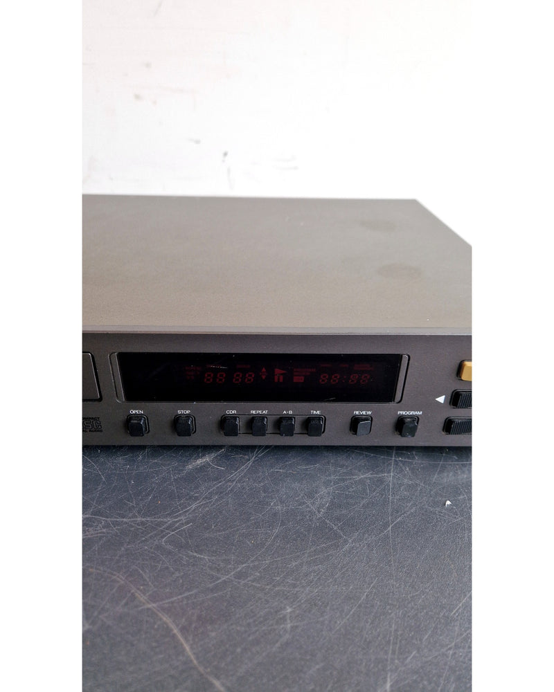 NAD 5440 - CD Player - Black - Excellent w/ Manuals - image 4