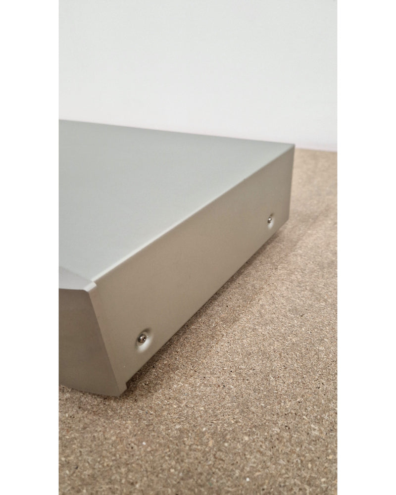 Marantz UD5007 - Blu-Ray Player - Like New w/ Original Box - image 9