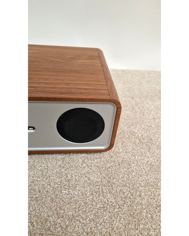 Ruark R4 Mk3 - Hi-Fi - Walnut - Excellent w/ Original Box - image 13