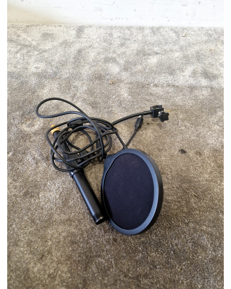 Maono AU-A04TC Studio Table Top Microphone Kit - Microphone - Excellent w/ Hard Case - image 2