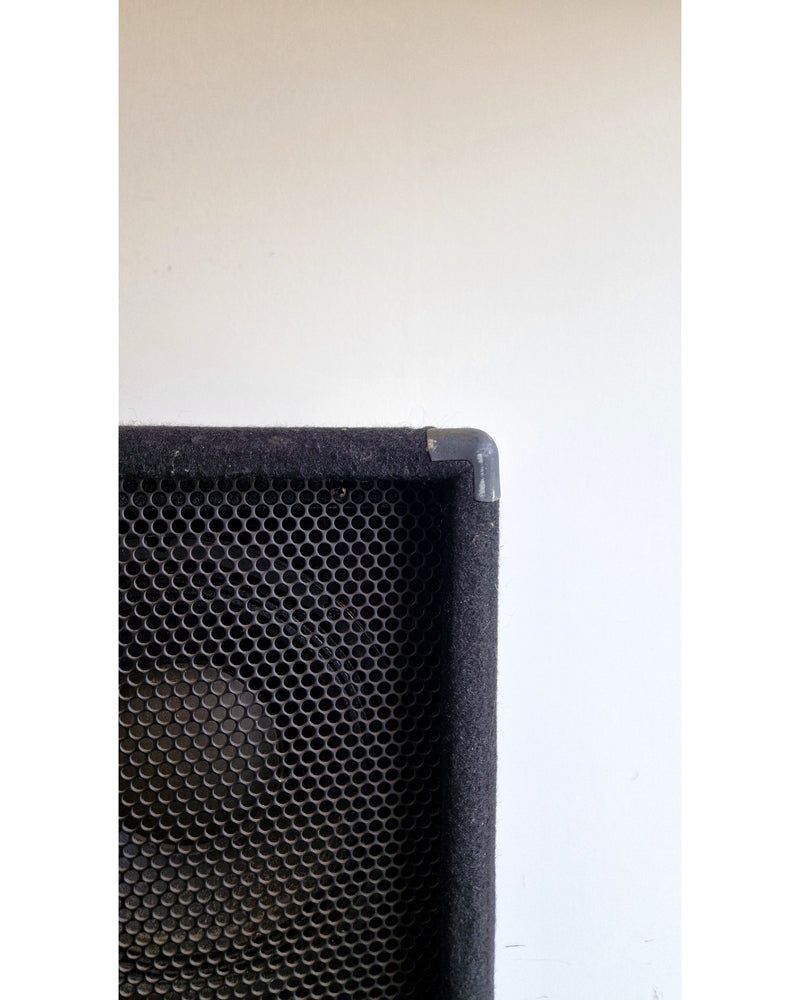 Line 6 Low Down 410 - Amplifier Cab - Black - Good - image 2
