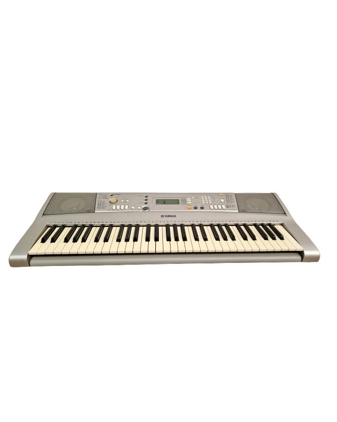 Yamaha PSR-E303 - Musical Keyboards - Silver - Good - image 1