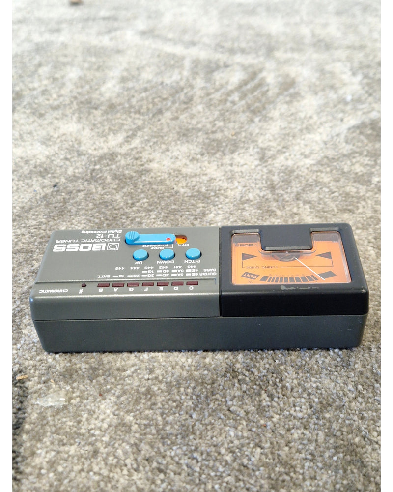 Boss TU-12 - Chromatic Tuner - Excellent - Image 5