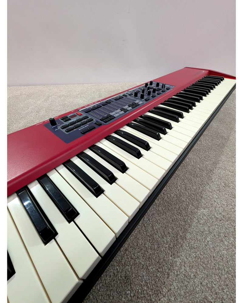 Nord Electro 2 73 - Synthesizer - Red - Very Good w/ Original Box - image 3