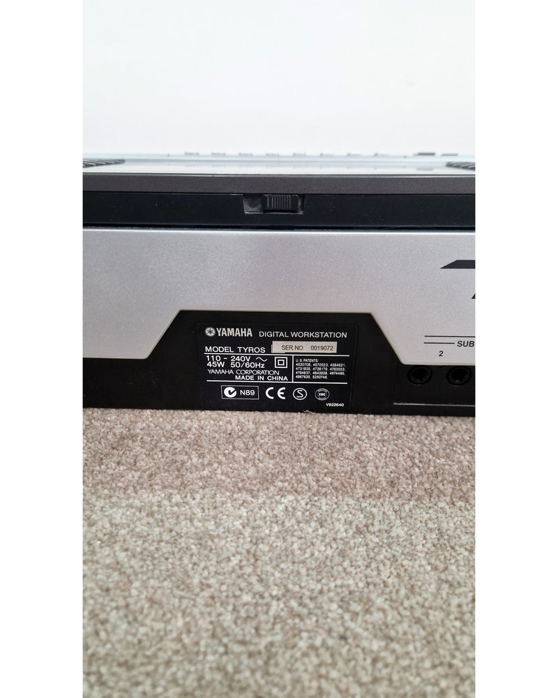 Yamaha Tyros - Keyboard - Silver - Very Good - image 7