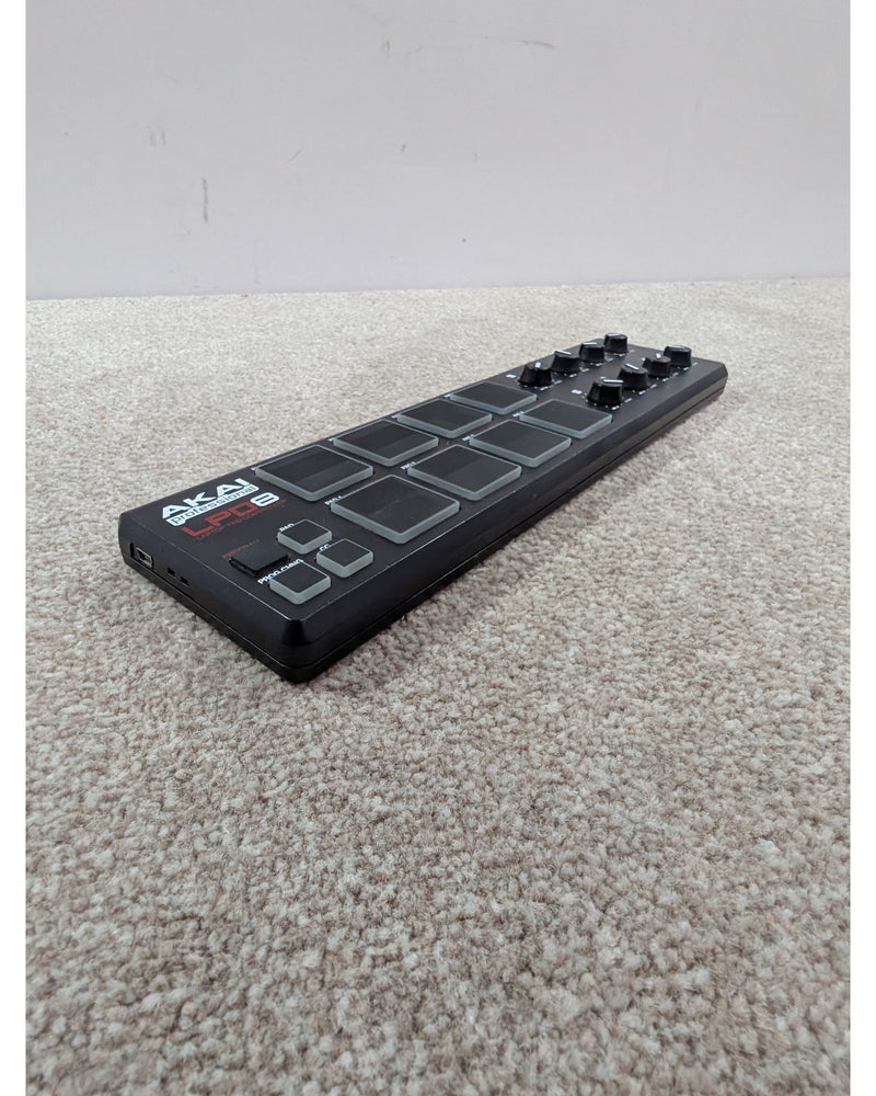 Akai Pro LPD8 - MIDI Controller - Very Good w/ Manuals - image 4