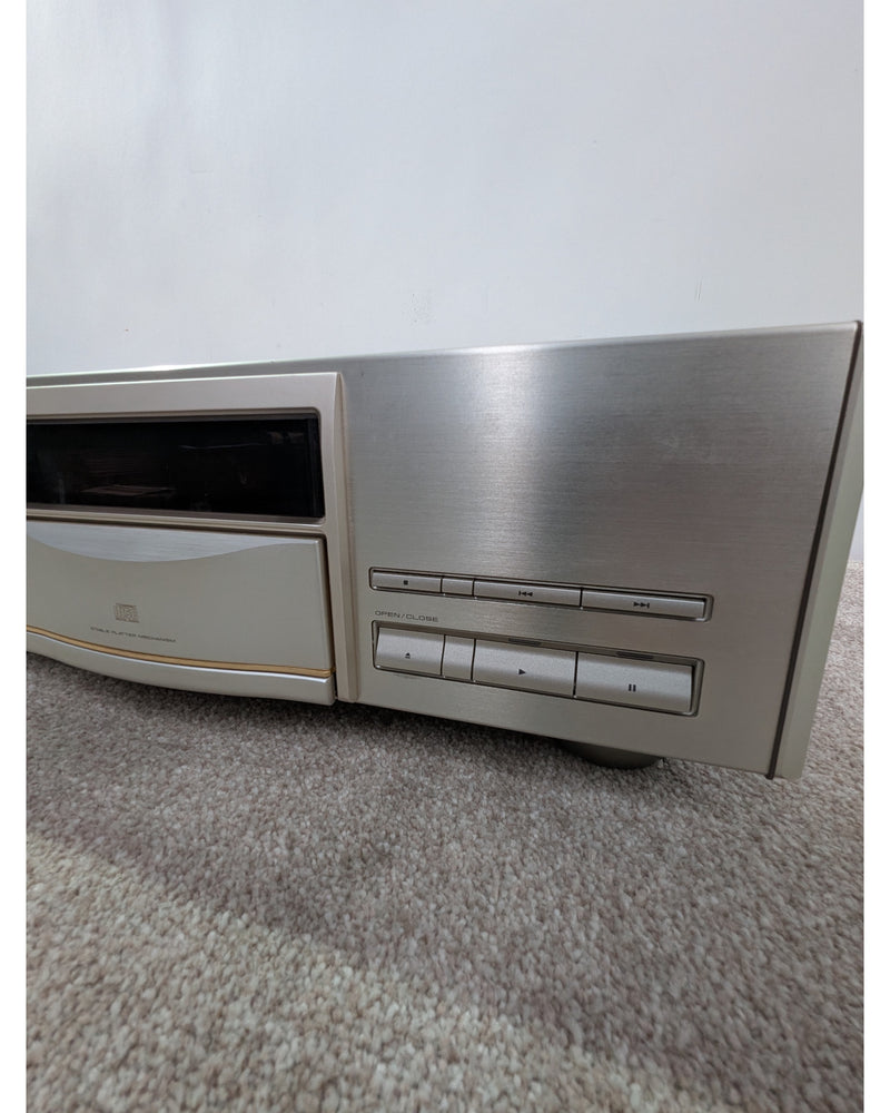 Pioneer PD-95 - CD Player - Silver - Very Good w/ Original Box & Manuals - image 14