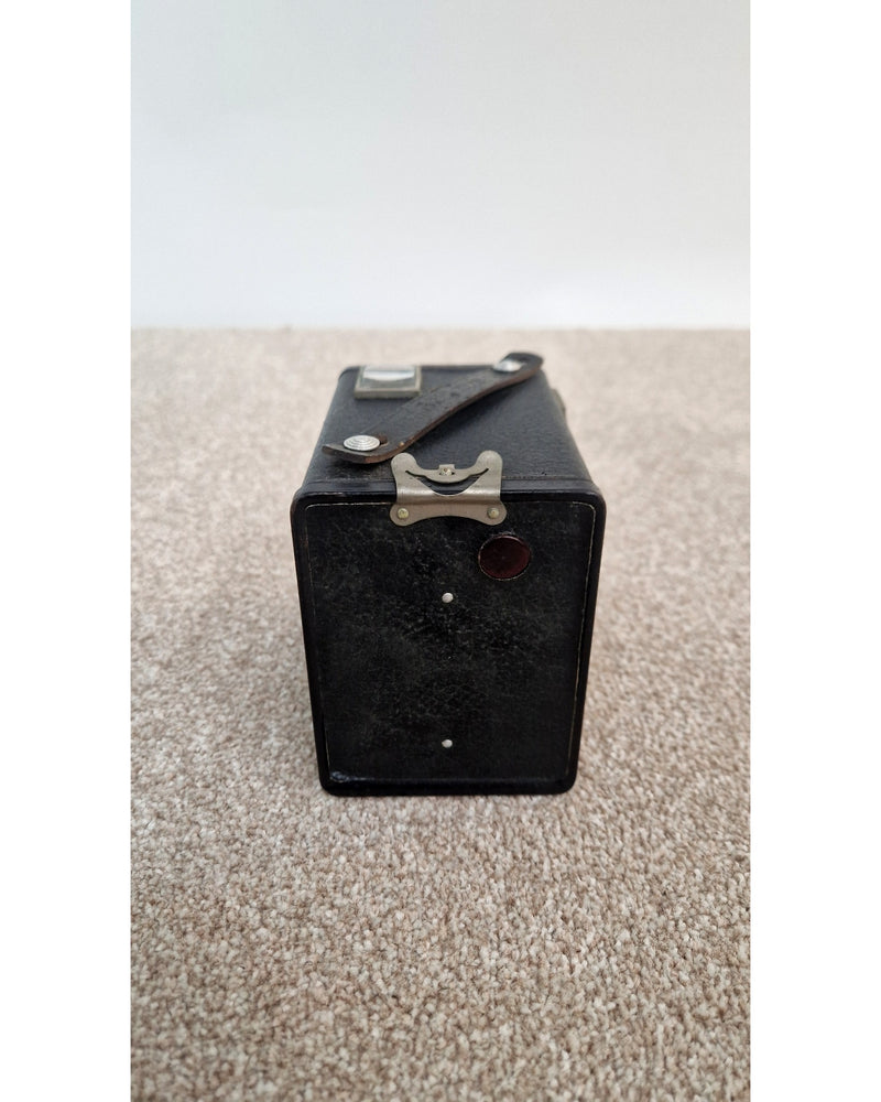 Kodak Six-20 Brownie D - Vintage Film Camera - Good - Image 8
