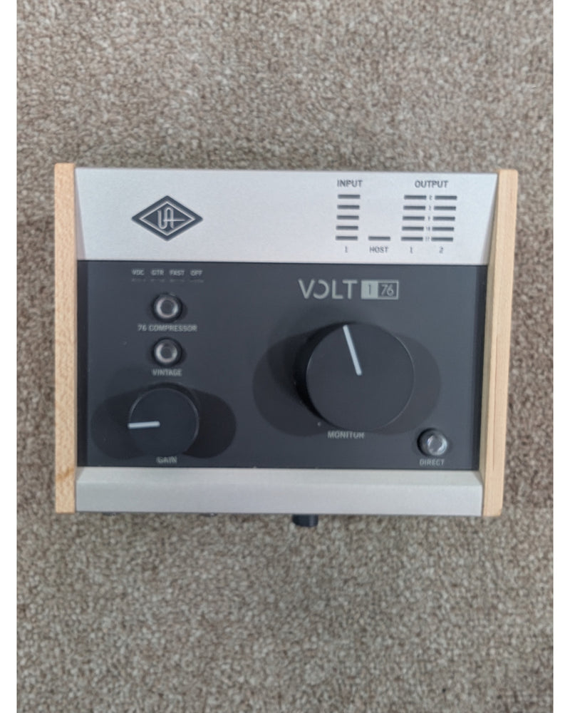 Universal Audio Volt 176 - Audio Interface - Silver/Black With Natural Wood Sides - Like New w/ Original Box - image 8