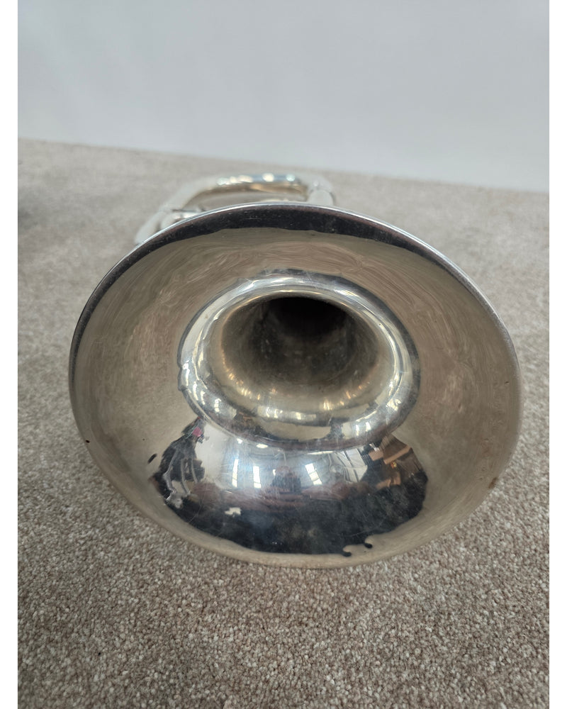 Besson Tenor Horn BE950 - Brass Instruments - Silver - Fair w/ Hard Case - image 7