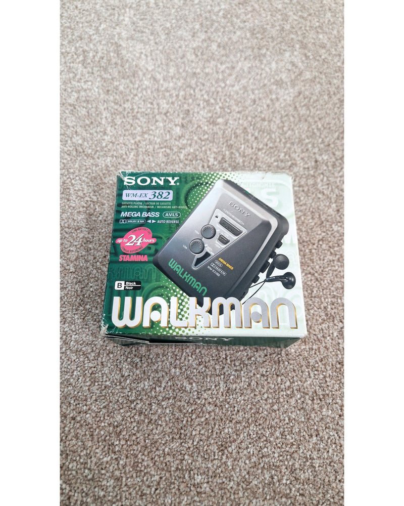 Sony WM-EX382 - Cassette Walkman - Excellent w/ Original Box - Image 2