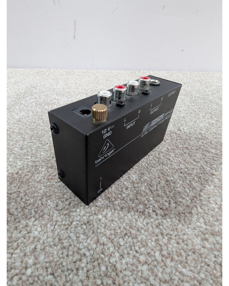 Behringer MicroPHONO PP400 - Preamp - Black - Excellent - image 2