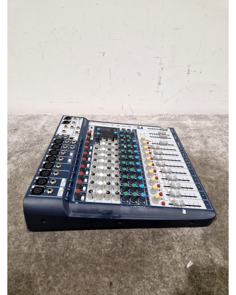 Soundcraft Signature 12 Mixer - SIlver/Blue – Mixing Console - Excellent - Image 4