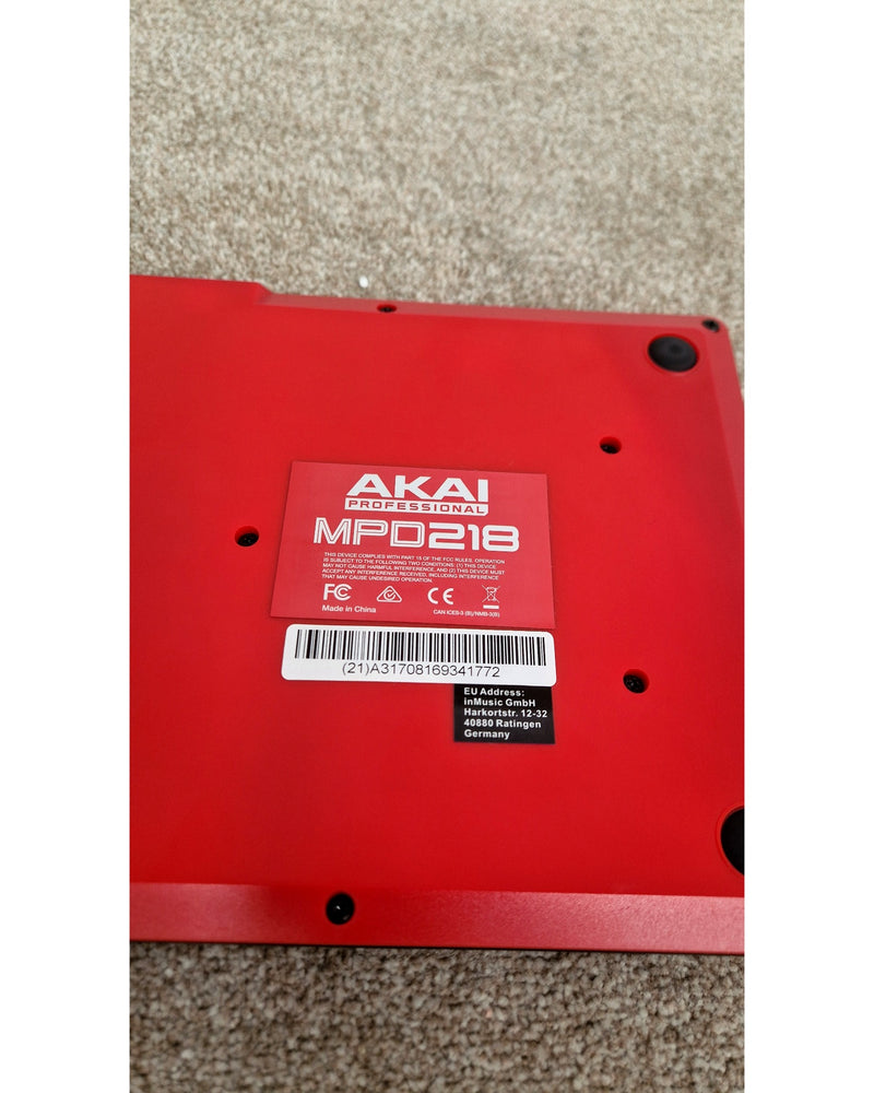 AKAI MPD218 - MIDI Controller - Like New w/ Original Box & USB Cable - image 7