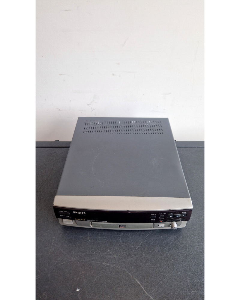 Philips CDR560 538 - CD Players - Good w/ Soft Case - Image 10