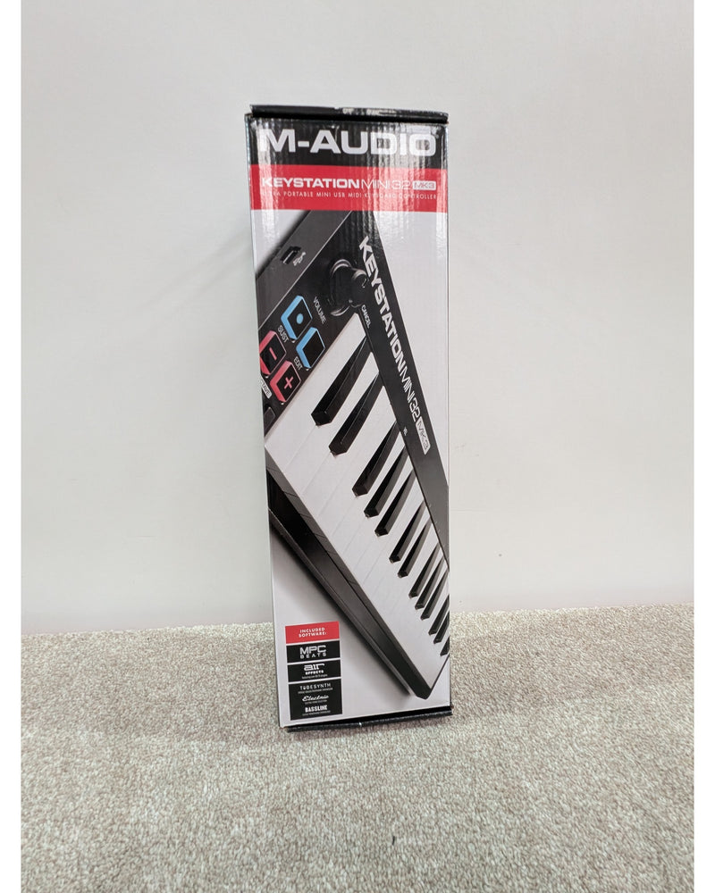 M-Audio Keystation Mini 32 MK3 - MIDI Controller - Black - Like New w/ Original Box - image 9