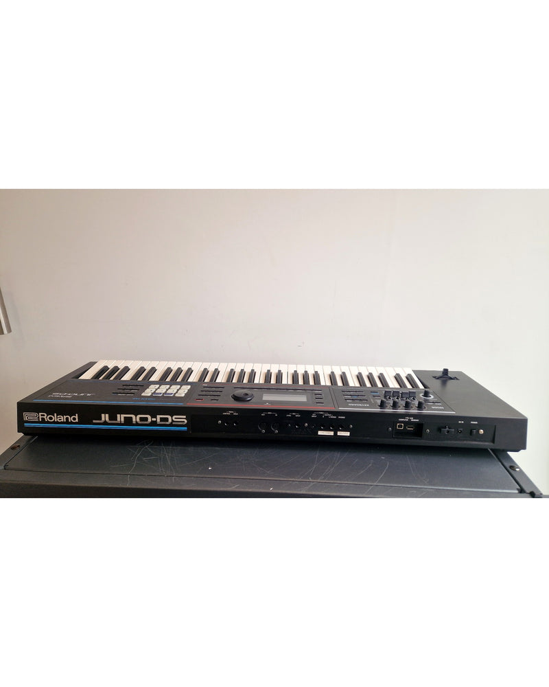 Roland JUNO-DS - Synthesizer Keyboards - Black - Very Good w/ Soft Case & Power Supply - Image 8