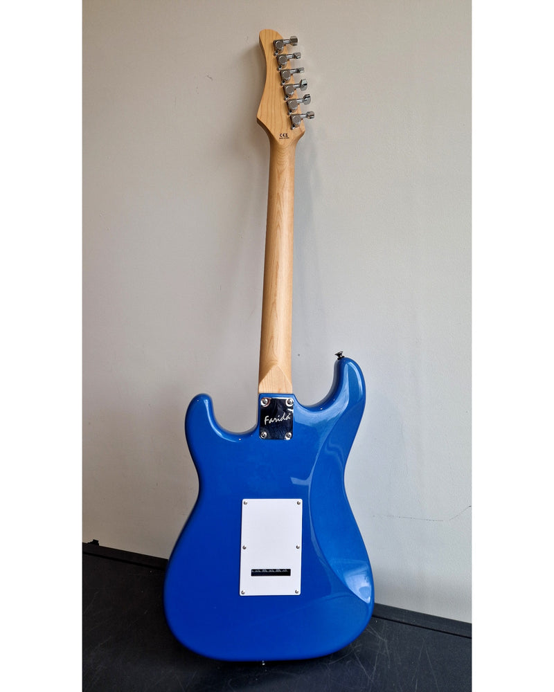 Eastcoast ST2 - Electric Guitars - Blue - Like New w/ Original Box & Tremolo arm - Image 2
