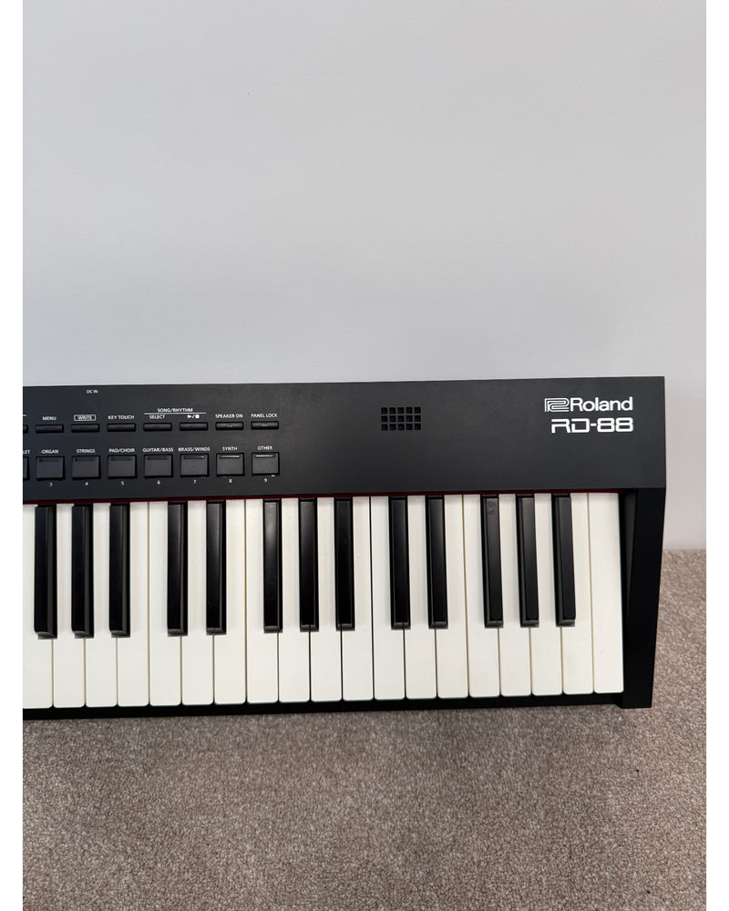Roland RD-88 - Keyboard - Black - Excellent w/ Power Supply - image 5