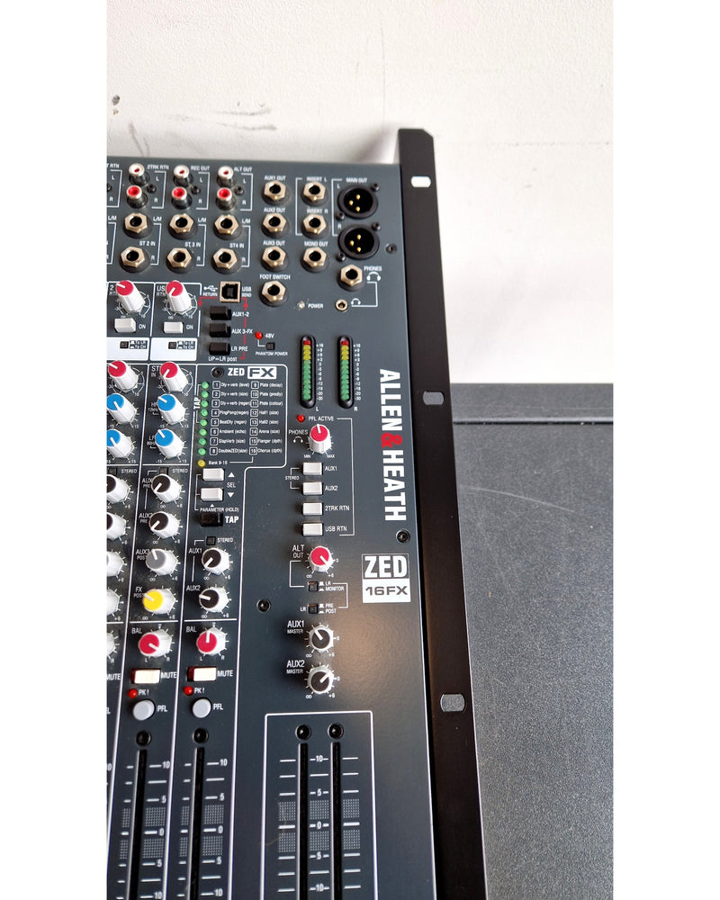 Allen & Heath ZED 16FX - Mixer - Excellent w/ Manuals - image 7