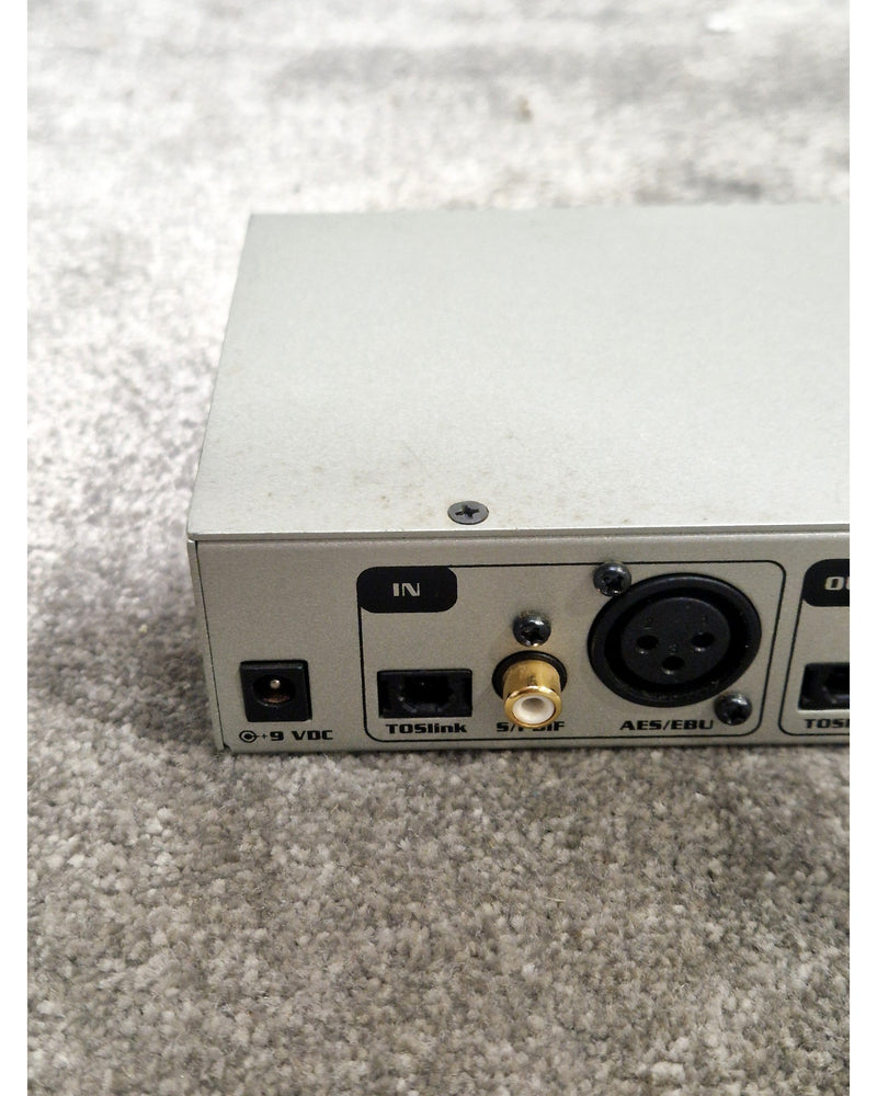 M-AUDIO CO3 Audio Interface - SIlver Audio Interface - Versatile Connections - Good - Image 4