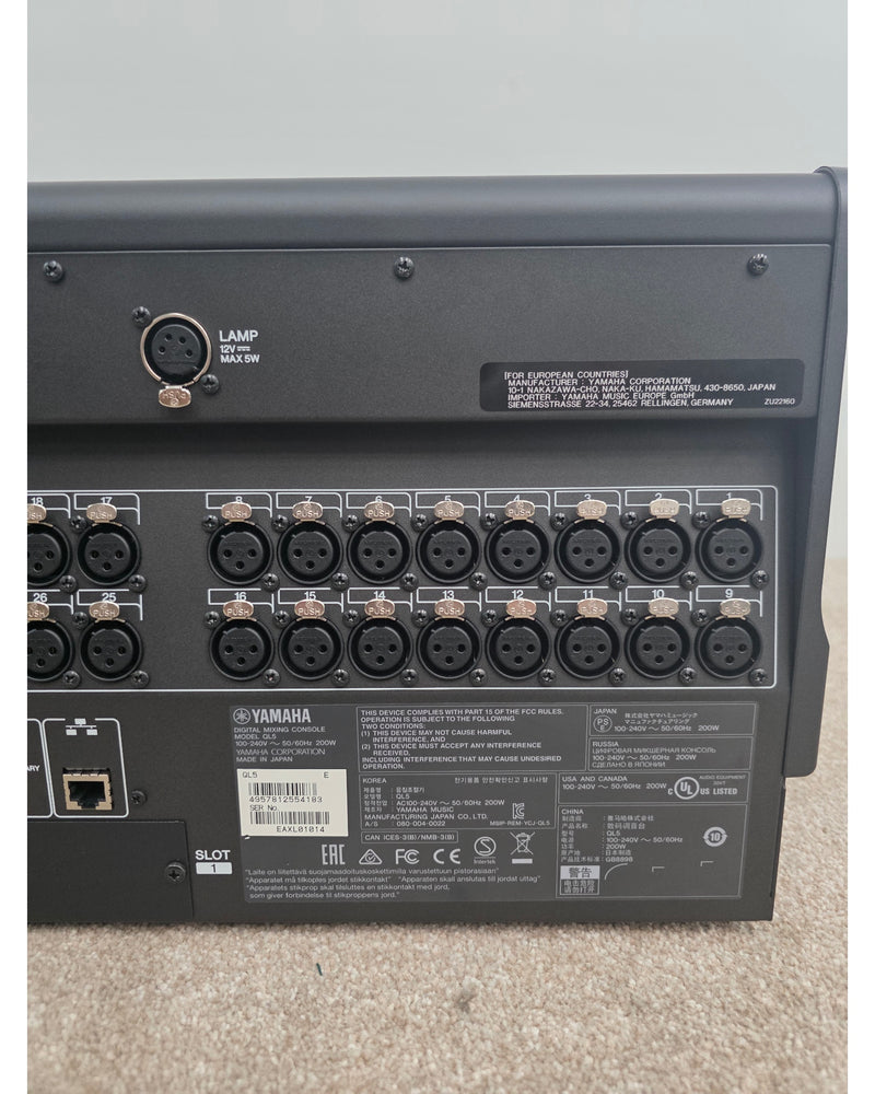 Yamaha QL5 - Mixer - Black - Excellent w/ Power Supply, Manuals, Soft Cover - image 17