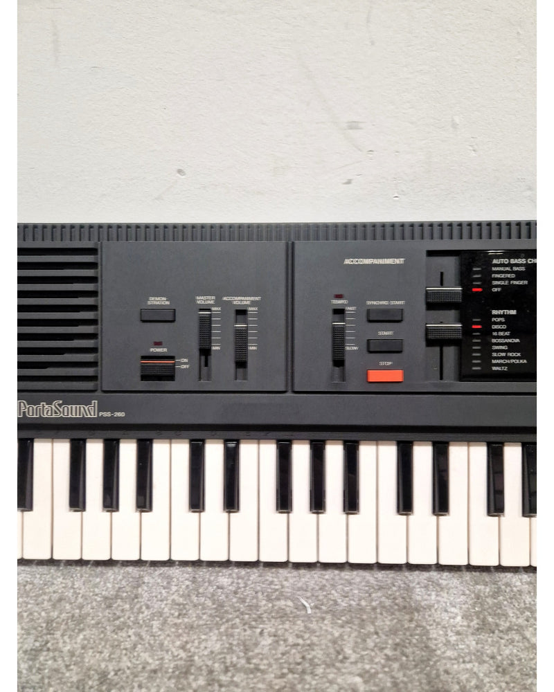 Yamaha PortaSound PSS-260 - Electronic Keyboard - Black - Excellent w/ Manuals & Original Box - Image 7