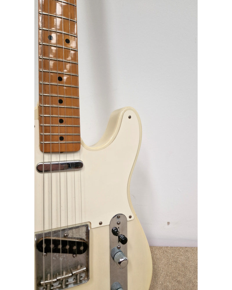 Fender Telecaster MiM - Electric Guitars - Excellent - Image 4
