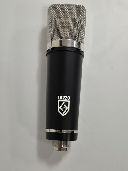 Lauten Audio LA220 Microphone with Holder and Manuals
