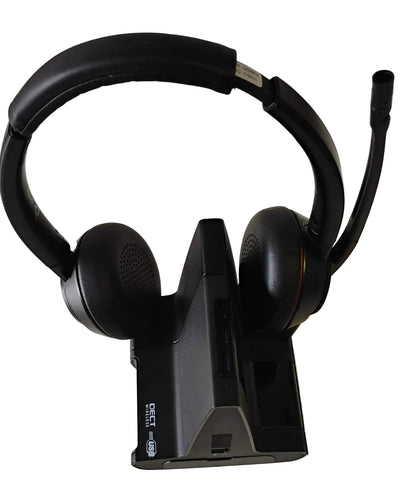 Plantronics Poly Savi W8220 – Wireless Headset System – Very Good w/ Charging Dock