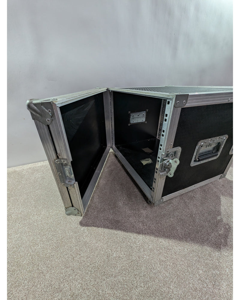 Rack Flight Case (Exterior Dimensons 52cm x 38cm x 53cm) - Cases & Racks - Good - image 10