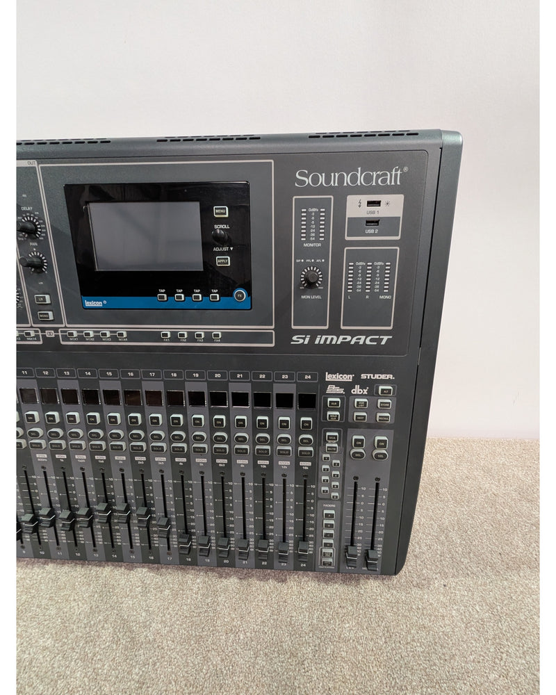 Soundcraft Si Impact - Mixer - Excellent w/ Soft Case - image 9