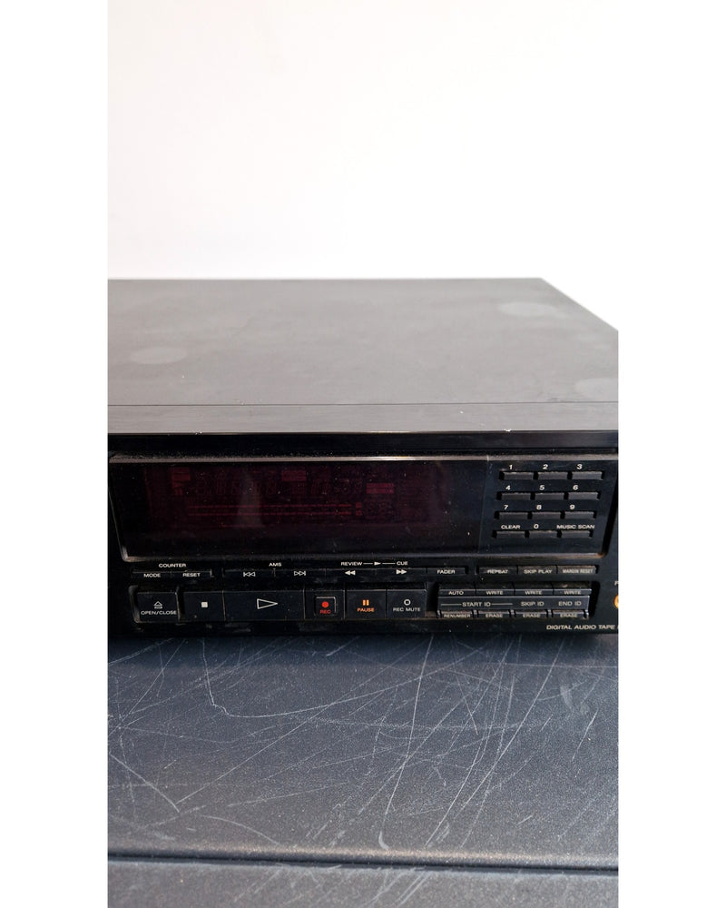 Sony DTC-55ES - Digital Audio Tape Deck - Good - Image 10