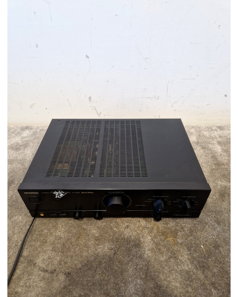Kenwood KA-3020SE - Stereo Integrated Amplifier - Special Edition - Black - Excellent - Image 7