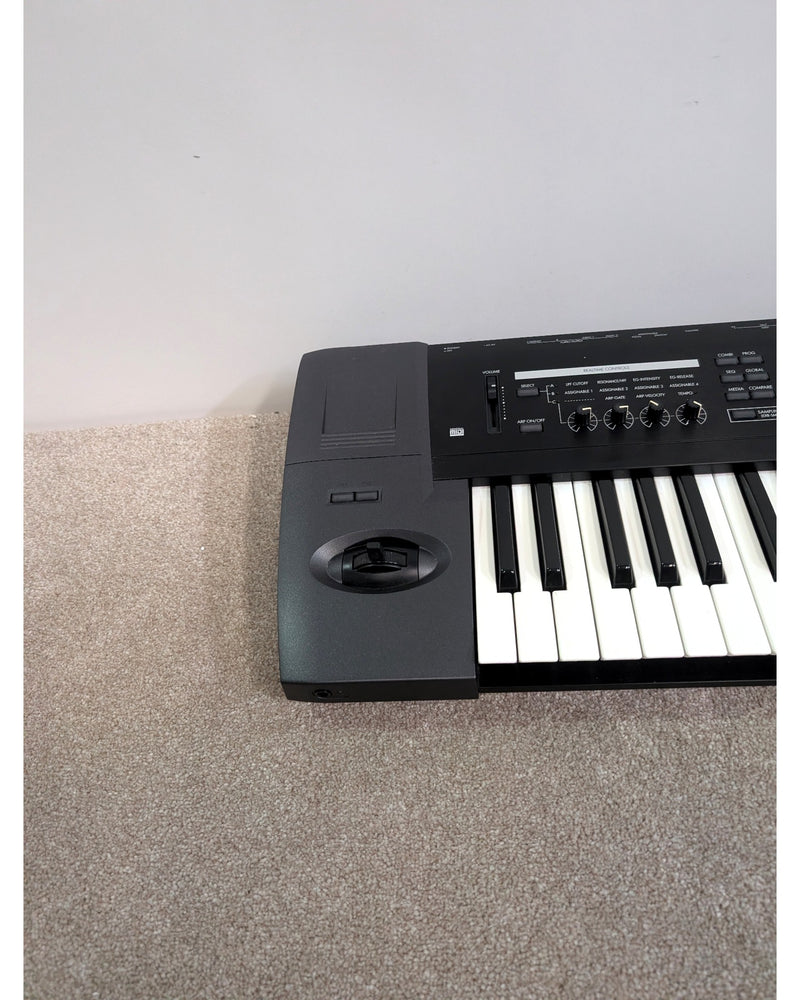 Korg TR61 - Keyboard - Black - Excellent w/ Manuals & Power Supply - image 12