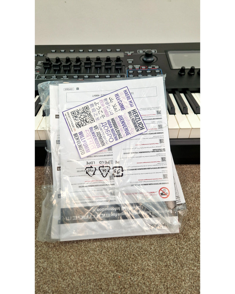 Yamaha Montage M8x - Synthesizer - Like New w/ Hard Case - image 10