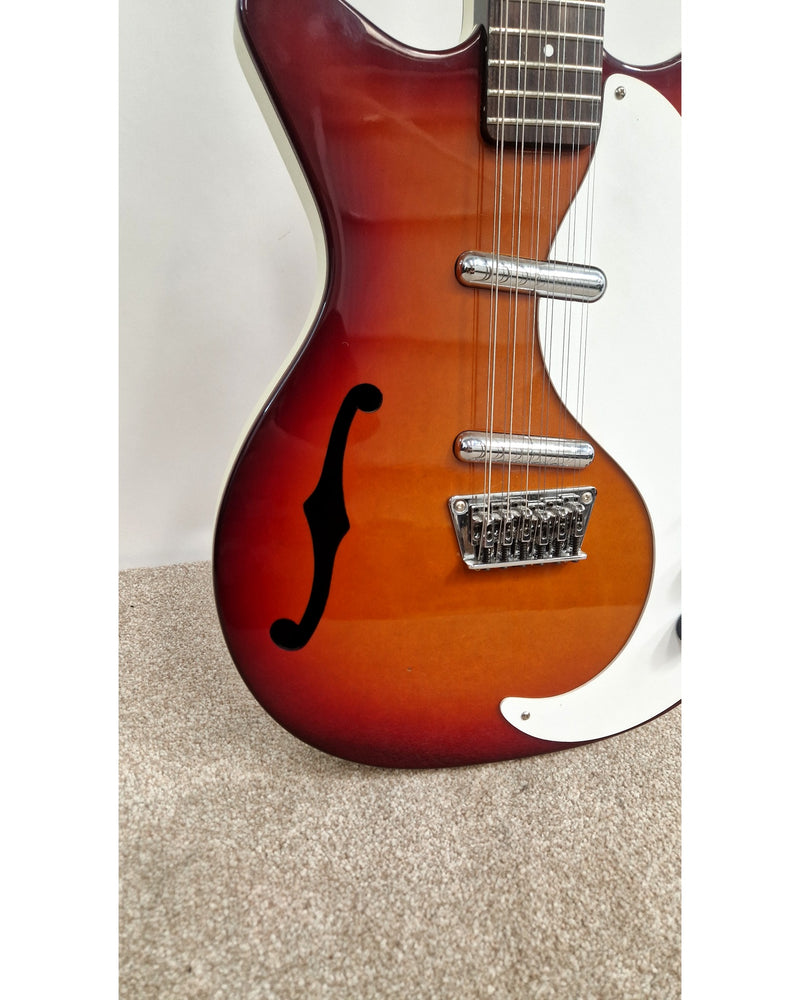 Danelectro 59 - Electric Guitar - Sunburst - Excellent - image 6