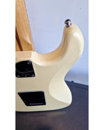 Fender American Deluxe Stratocaster 2013 - Cream - Electric Guitar - Excellent w/ Hard Case & trem bar - Image 10