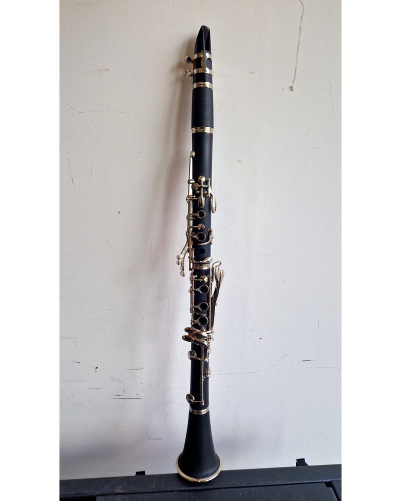 Slade Bb - Clarinets & Flutes - Very Good w/ Hard Case - Image 9