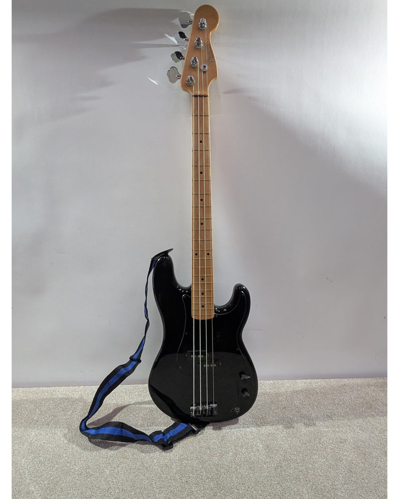 Fender Roger Waters Precision Bass - Bass Guitar - Black - Excellent w/ Hard Case - image 3